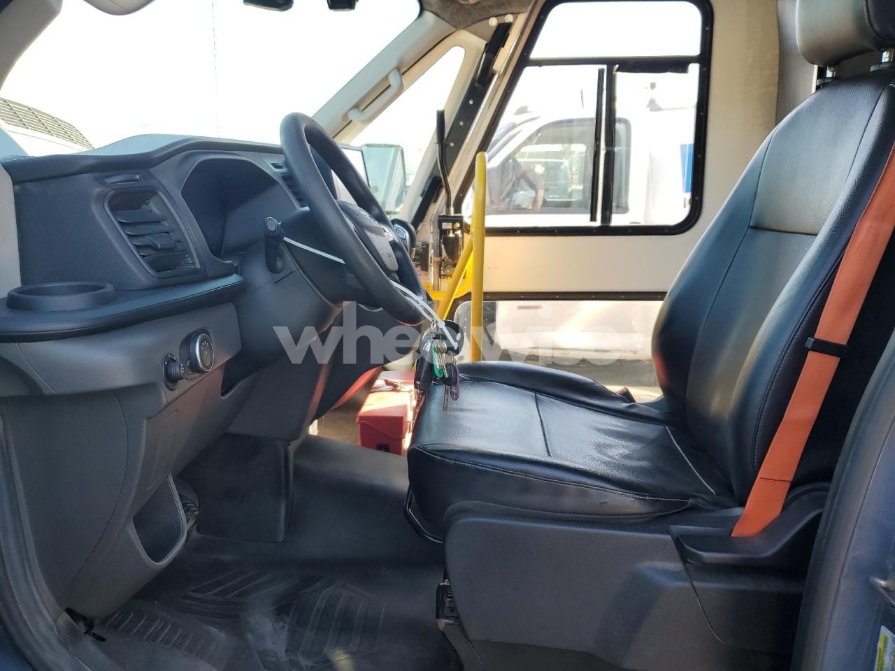 Photo 7 of 2021 FORD TRANSIT DELIVERY TRUCK (VIN 1FDDF6P88MKA54831)