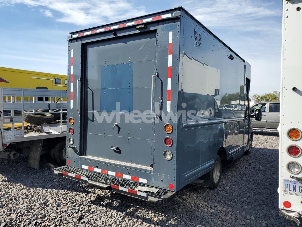 Photo 3 of 2021 FORD TRANSIT T-350 HD (VIN 1FDDF6P89MKA68916)
