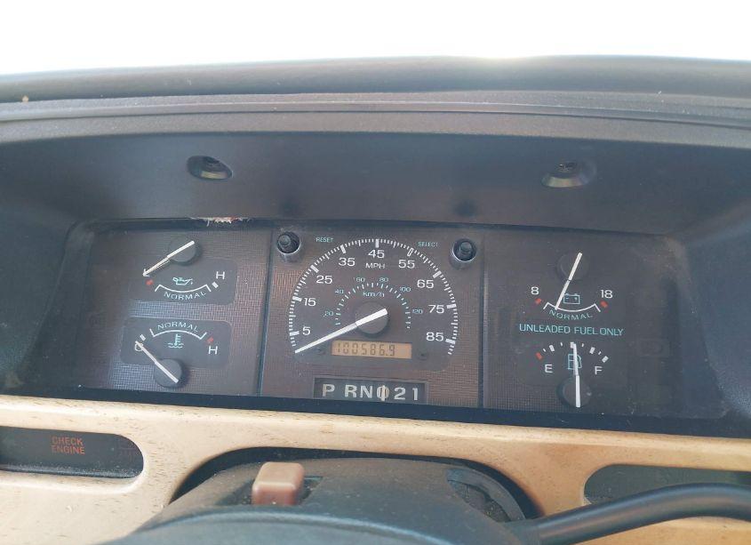 Photo 7 of 1994 Ford Econoline E150 VAN (VIN 1FDEE14H8RHC08215)