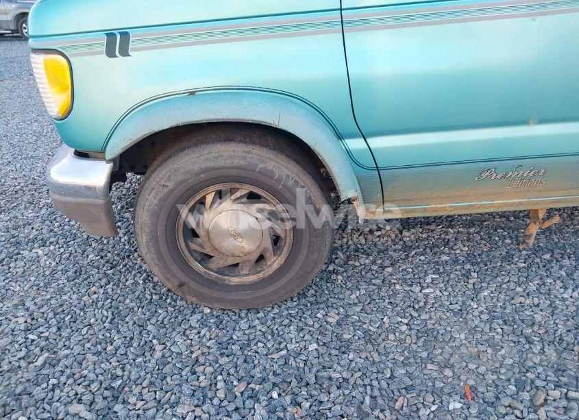 Photo 12 of 1994 Ford Econoline E150 VAN (VIN 1FDEE14N6RHB11679)