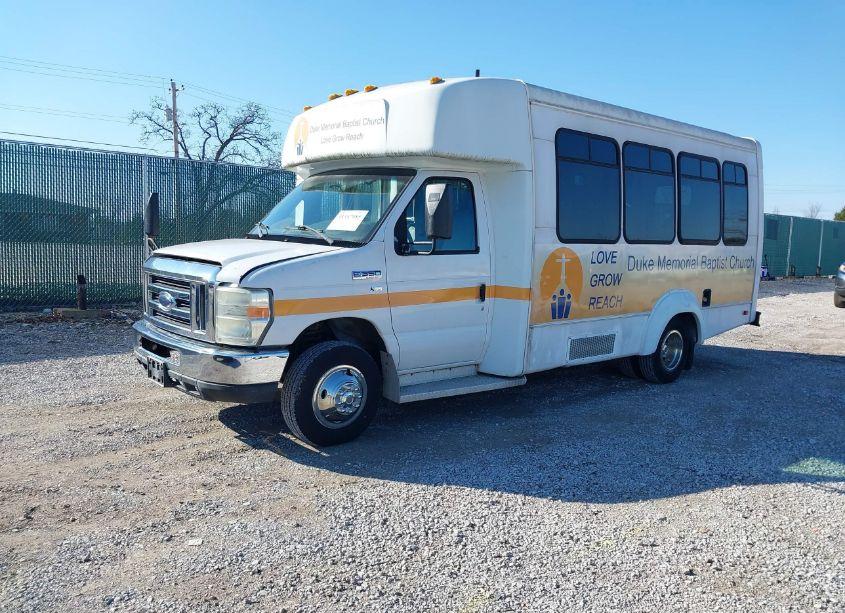 Photo 2 of 2009 Ford E-350 CUTAWAY (VIN 1FDEE35L69DA40094)