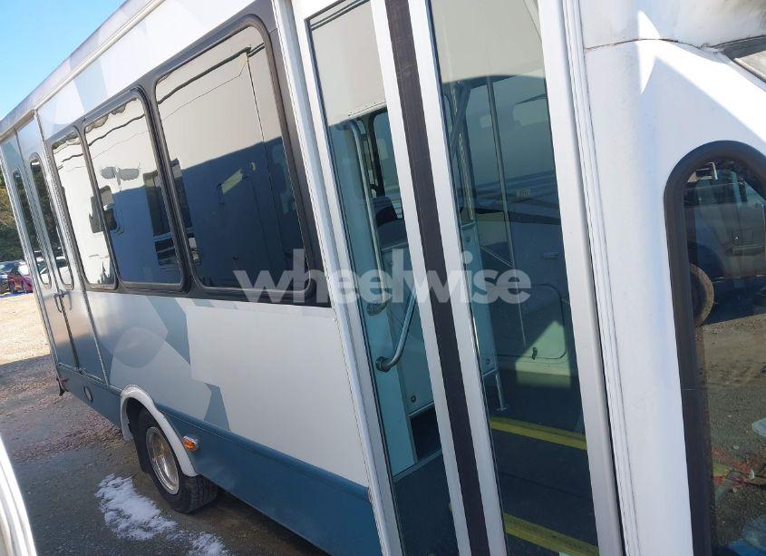 Photo 13 of 2014 Ford E-350 CUTAWAY (VIN 1FDEE3FL0EDA56669)