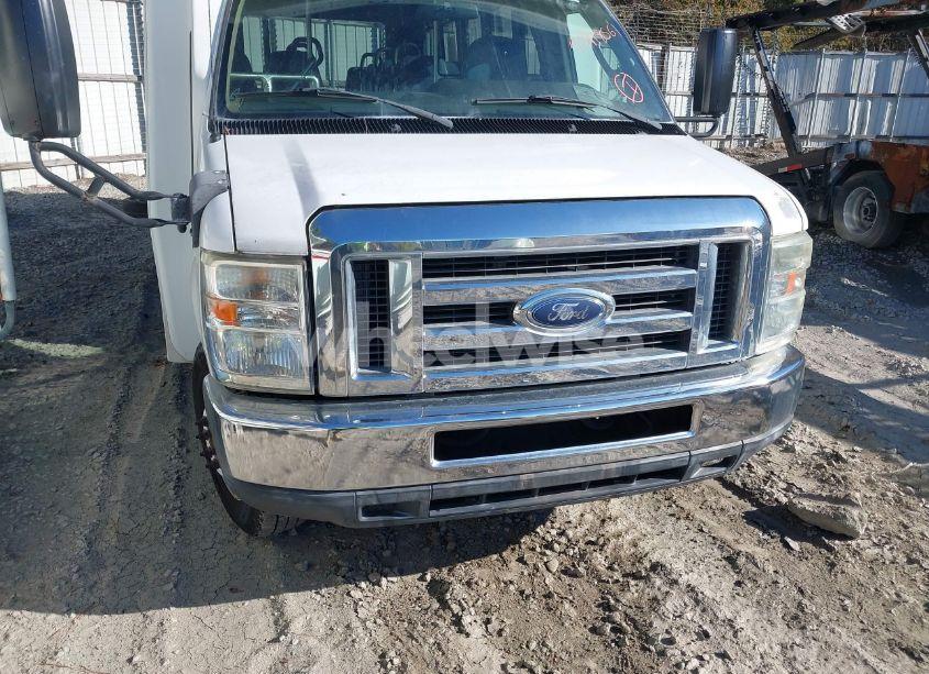 Photo 11 of 2013 Ford E-350 CUTAWAY (VIN 1FDEE3FL4DDA05822)