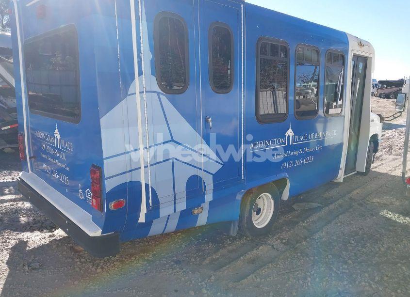 Photo 4 of 2013 Ford E-350 CUTAWAY (VIN 1FDEE3FL4DDA05822)