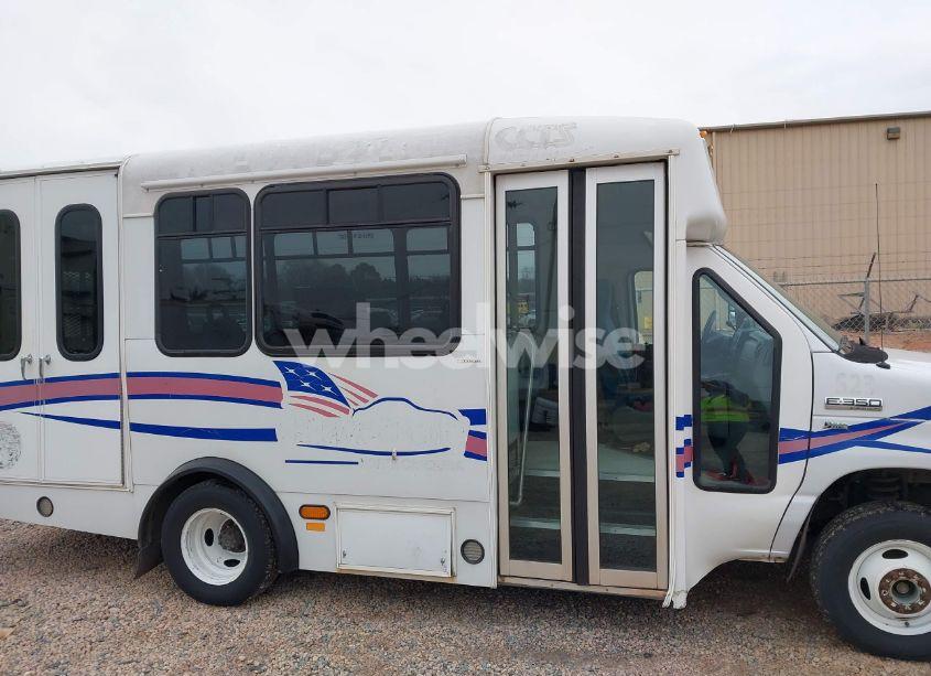 Photo 13 of 2013 Ford E-350 CUTAWAY (VIN 1FDEE3FL6DDA50793)