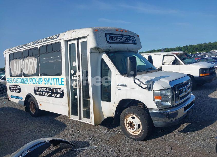 Photo 13 of 2012 Ford E-350 CUTAWAY (VIN 1FDEE3FL7CDA95823)