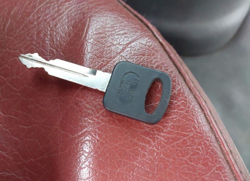 Photo 10 of 2011 Glaval E-350 CUTAWAY (VIN 1FDEE3FS8BDA17024)