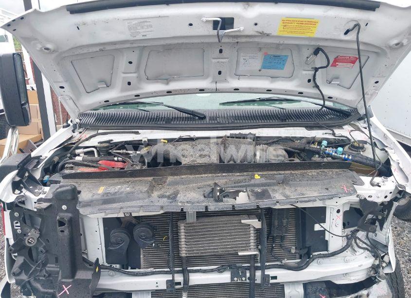 Photo 9 of 2020 Ford Bus E-350 CUTAWAY (VIN 1FDEE3FSXKDC43811)