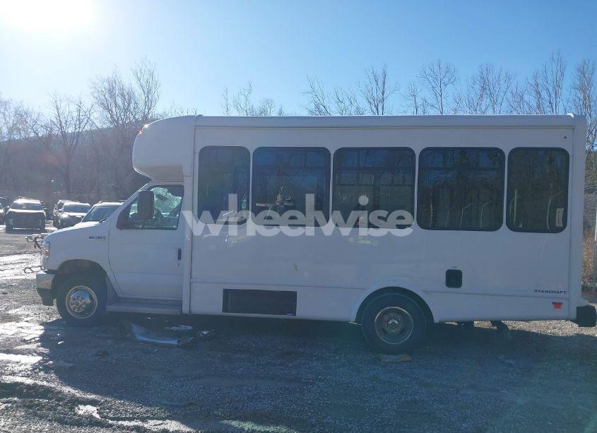 Photo 15 of 2021 Ford E-450 CUTAWAY (VIN 1FDFE4FN7MDC15097)