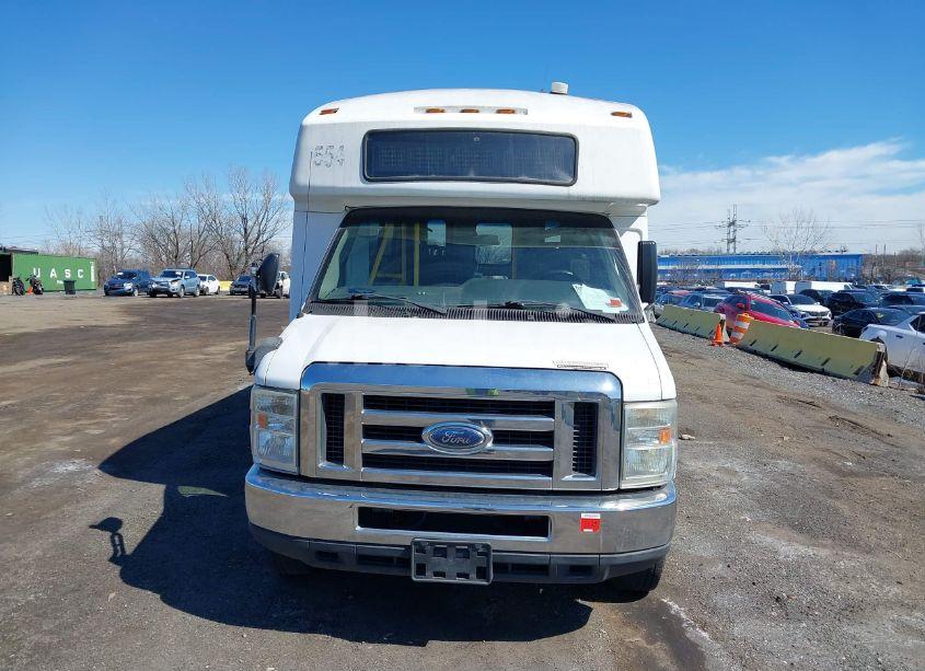 Photo 13 of 2013 Ford E-450 CUTAWAY (VIN 1FDFE4FS0DDB21696)