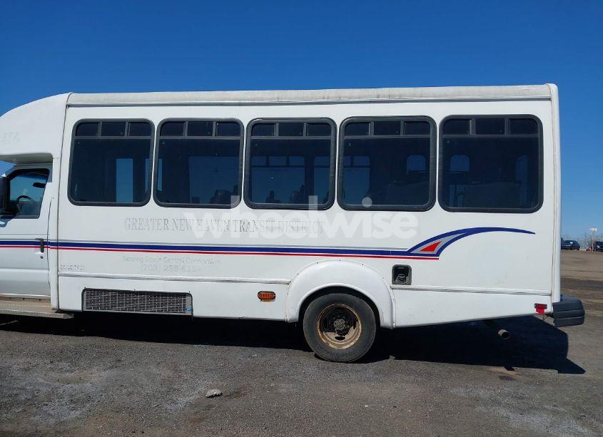 Photo 15 of 2013 Ford E-450 CUTAWAY (VIN 1FDFE4FS0DDB21696)