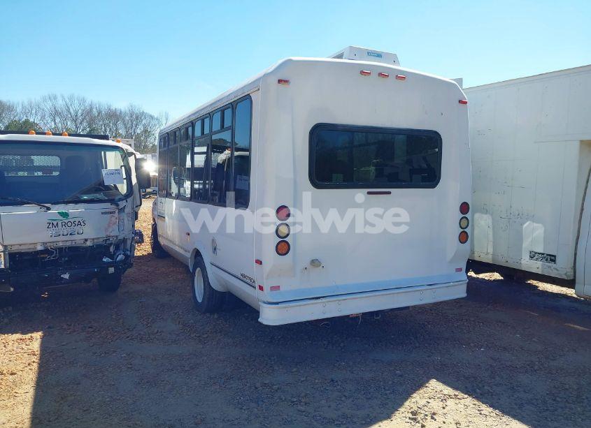 Photo 3 of 2012 Ford E-450 CUTAWAY (VIN 1FDFE4FS4CDA70640)