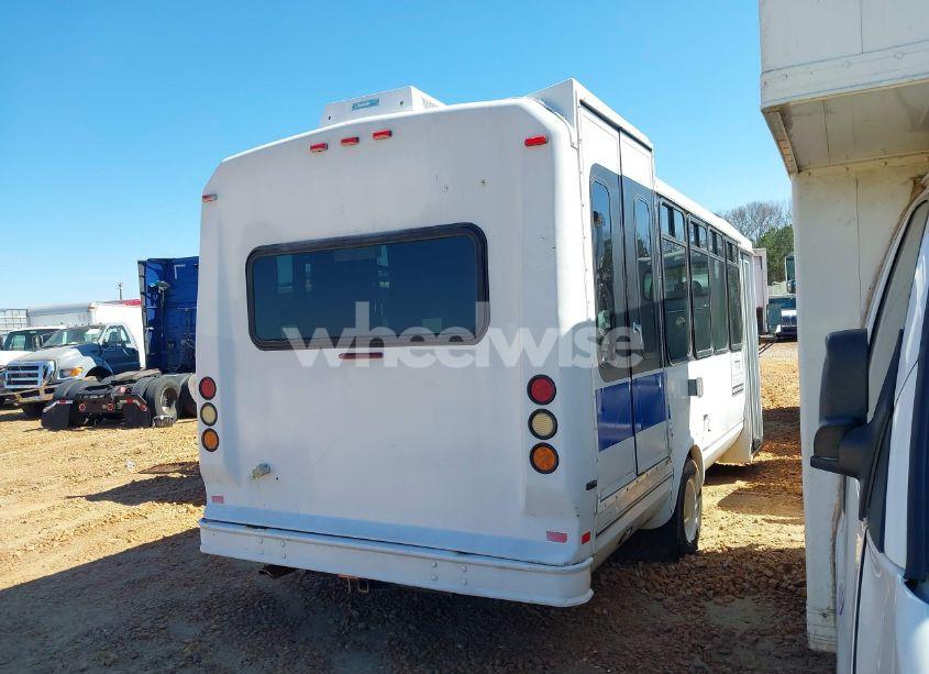 Photo 4 of 2012 Ford E-450 CUTAWAY (VIN 1FDFE4FS4CDA70640)