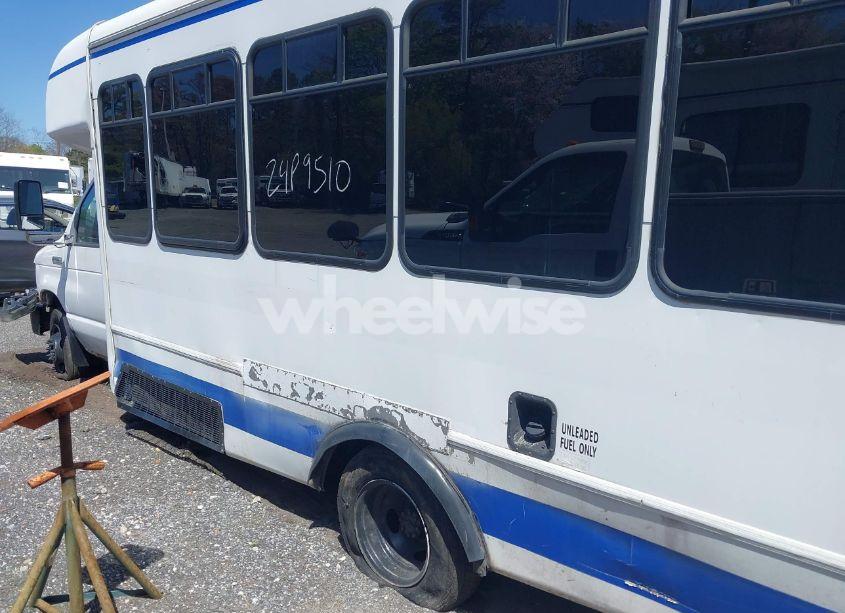 Photo 13 of 2010 Ford E-450 CUTAWAY (VIN 1FDFE4FS5ADA84690)