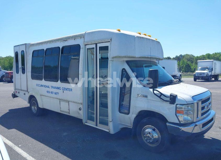 Photo 13 of 2016 Ford Econoline COMMERCIAL CUTAWAY (VIN 1FDFE4FS6GDC16235)