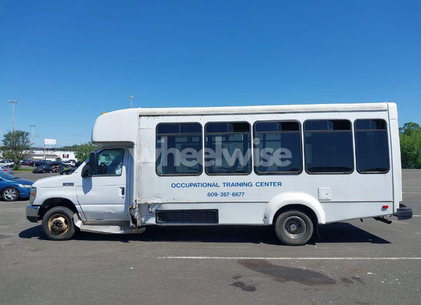 Photo 14 of 2016 Ford Econoline COMMERCIAL CUTAWAY (VIN 1FDFE4FS6GDC16235)