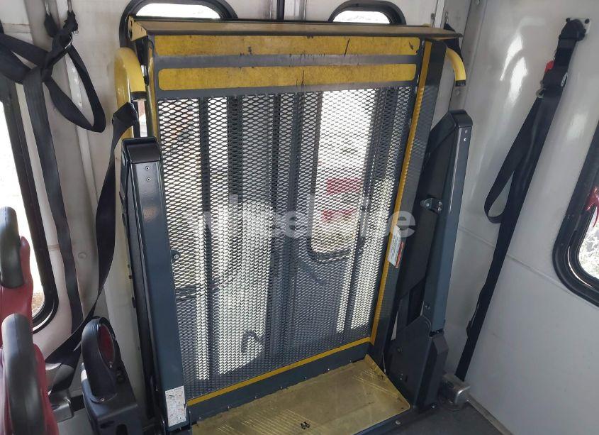 Photo 14 of 2014 Ford E-450 CUTAWAY (VIN 1FDFE4FS7EDB10521)