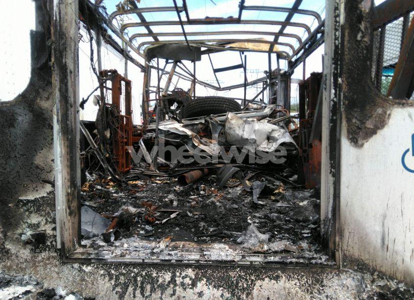 Photo 8 of 2020 Ford E-450 CUTAWAY (VIN 1FDFE4FS8KDC43848)