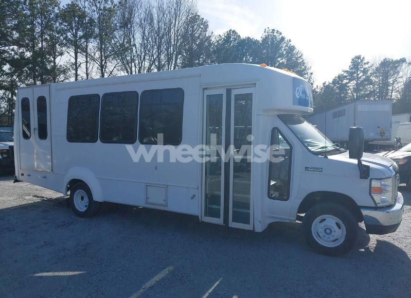 Photo 13 of 2019 Ford E-450 CUTAWAY (VIN 1FDFE4FS9KDC07361)