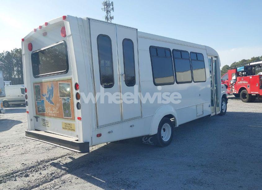 Photo 4 of 2019 Ford E-450 CUTAWAY (VIN 1FDFE4FS9KDC07361)