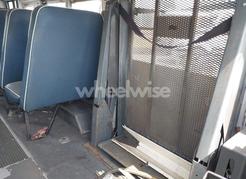 Photo 14 of 1995 Ford Bus E350 (VIN 1FDJE37F2SHB01574)