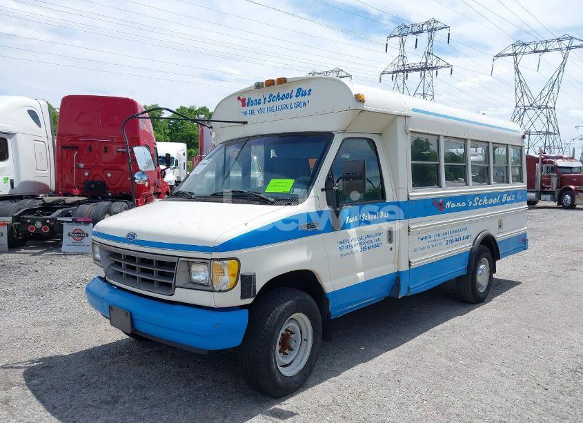 Photo 2 of 1995 Ford Bus E350 (VIN 1FDJE37F2SHB01574)