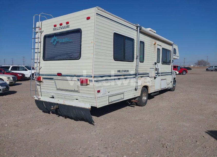 Photo 4 of 1994 Ford Econoline E350 CUTAWAY VAN (VIN 1FDKE30G6RHA84392)