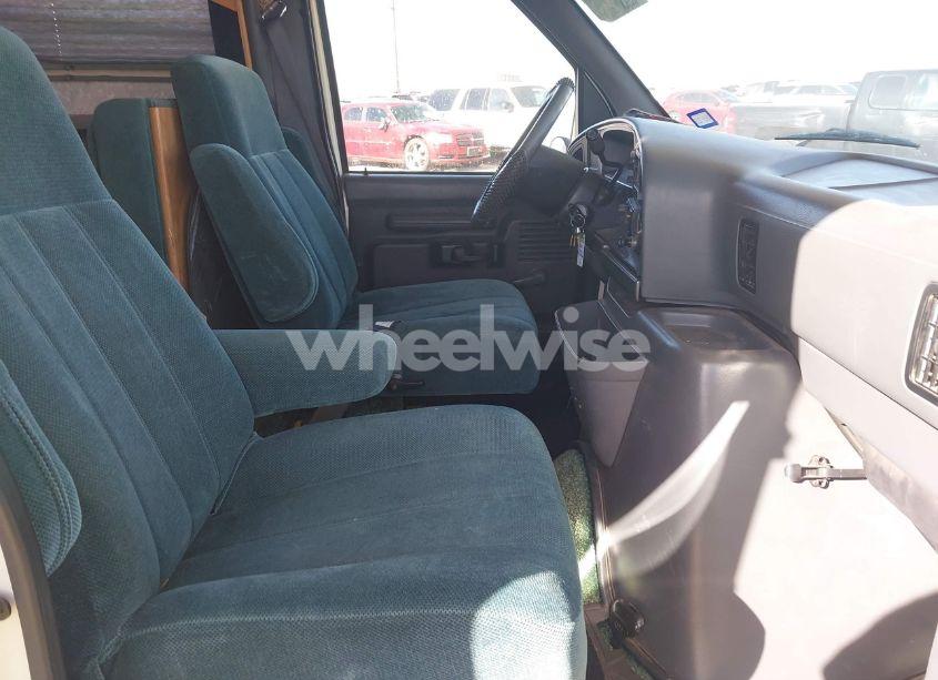Photo 5 of 1994 Ford Econoline E350 CUTAWAY VAN (VIN 1FDKE30G6RHA84392)