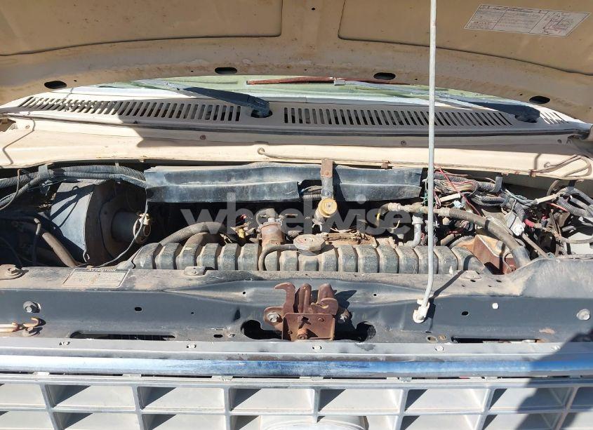 Photo 10 of 1984 Ford Econoline E350 CUTAWAY VAN (VIN 1FDKE30L4EHA45078)