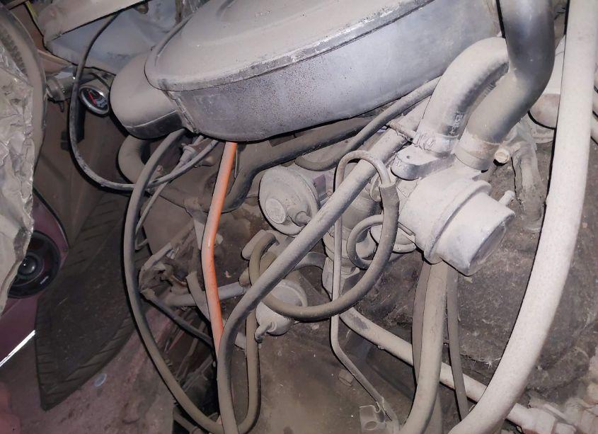 Photo 10 of 1985 Holiday Rambler IMPERIAL S (VIN 1FDKE30L7FHB62929)