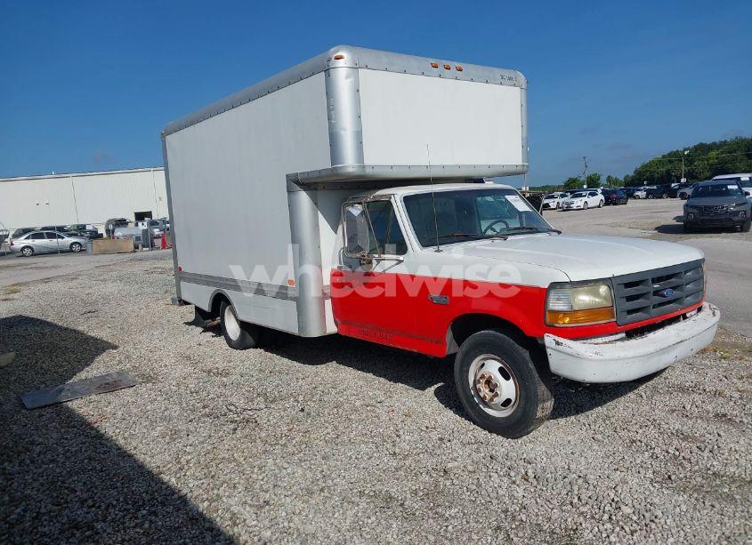 1997 Ford F-350 CHASSIS XL (VIN 1FDKF37G3VEB24281) main photo