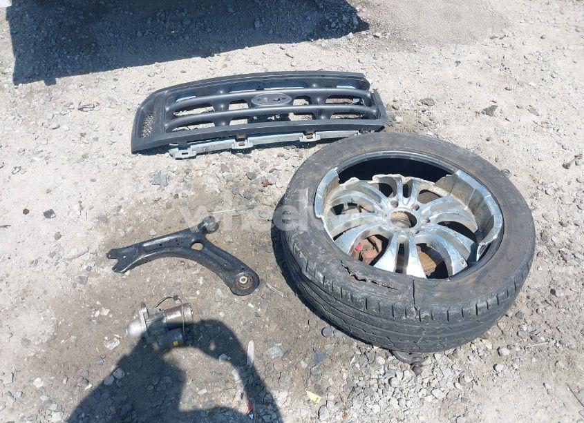 Photo 12 of 2004 Ford F-250 XL/XLT (VIN 1FDNF20L14ED47044)