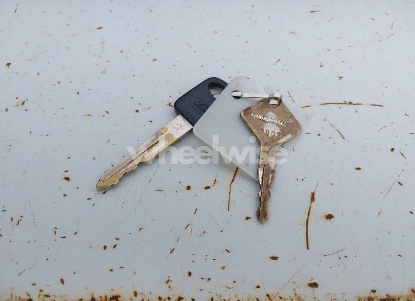 Photo 11 of 2004 Ford F-250 XL/XLT (VIN 1FDNF20L24ED21696)