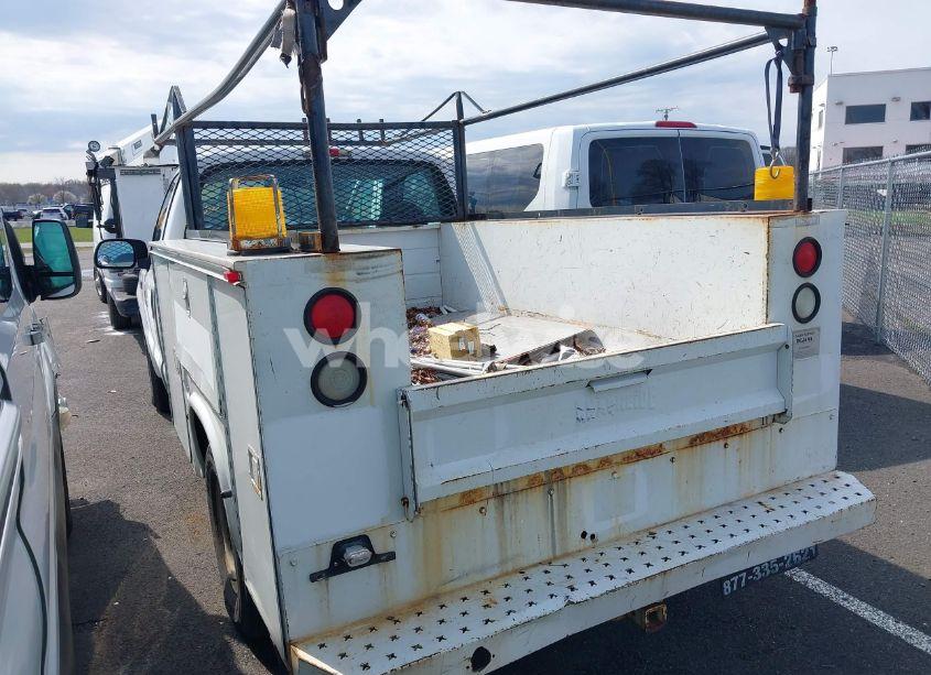 Photo 3 of 2004 Ford F-250 XL/XLT (VIN 1FDNF20L24ED21696)