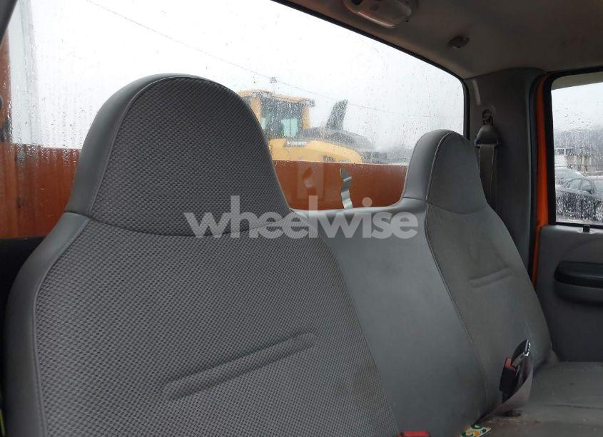 Photo 8 of 2007 Ford F-250 XL/XLT (VIN 1FDNF21557EA12597)