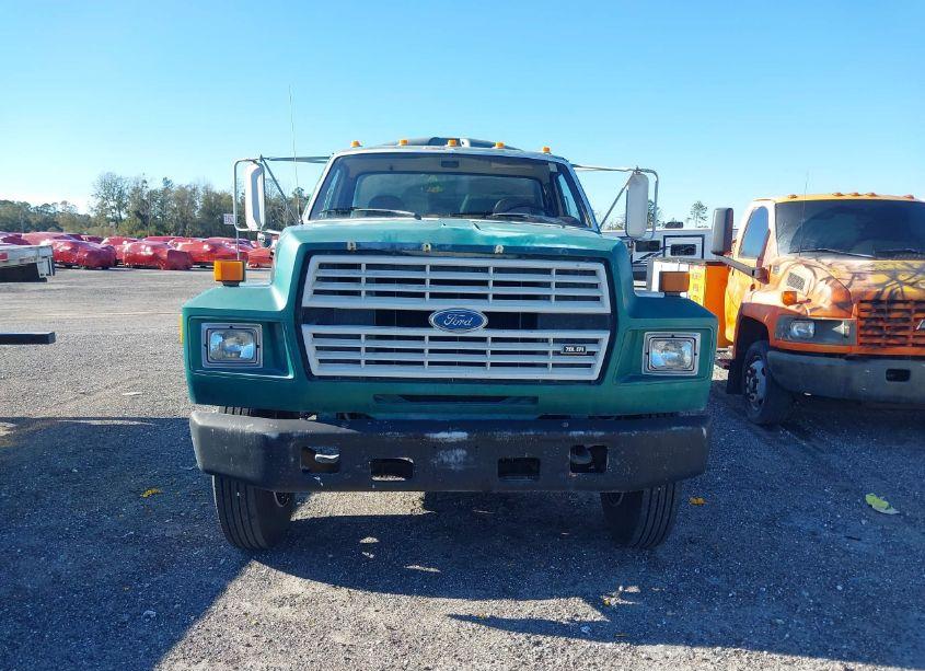 Photo 11 of 1992 Ford F600 N/A (VIN 1FDNF60J2NVA14472)