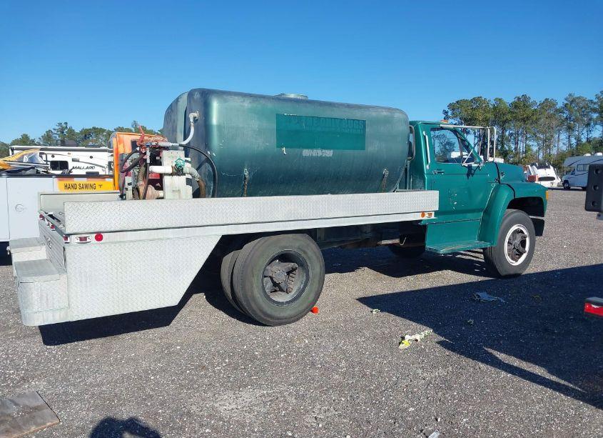 Photo 13 of 1992 Ford F600 N/A (VIN 1FDNF60J2NVA14472)