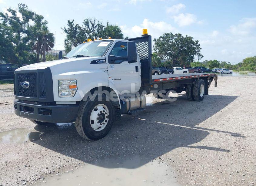 Photo 2 of 2018 Ford F-650 DIESEL (VIN 1FDNF6DC2JDF06351)