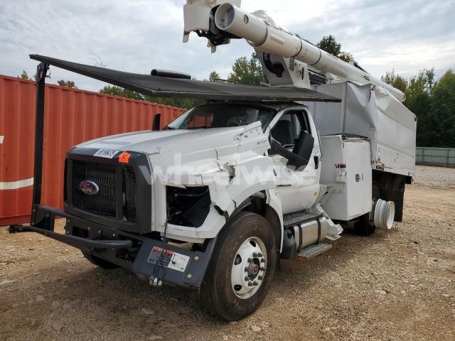 Photo 4 of 2024 FORD F750 SUPER DUTY (VIN 1FDNF7DC0RDF10321)