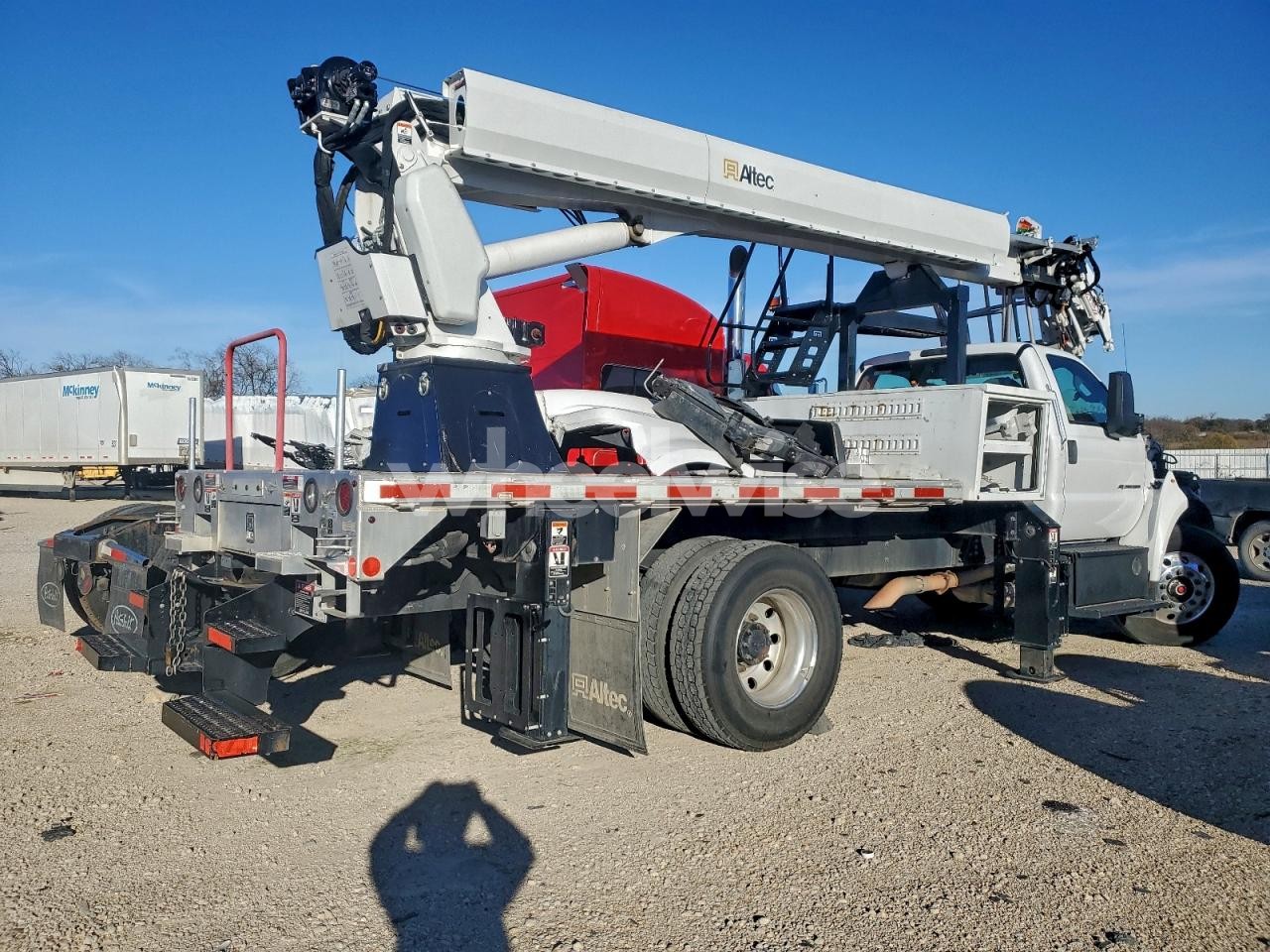 Photo 4 of 2022 FORD F750 SUPER DUTY BUCKET TRUCK (VIN 1FDNF7DEXNDF05591)