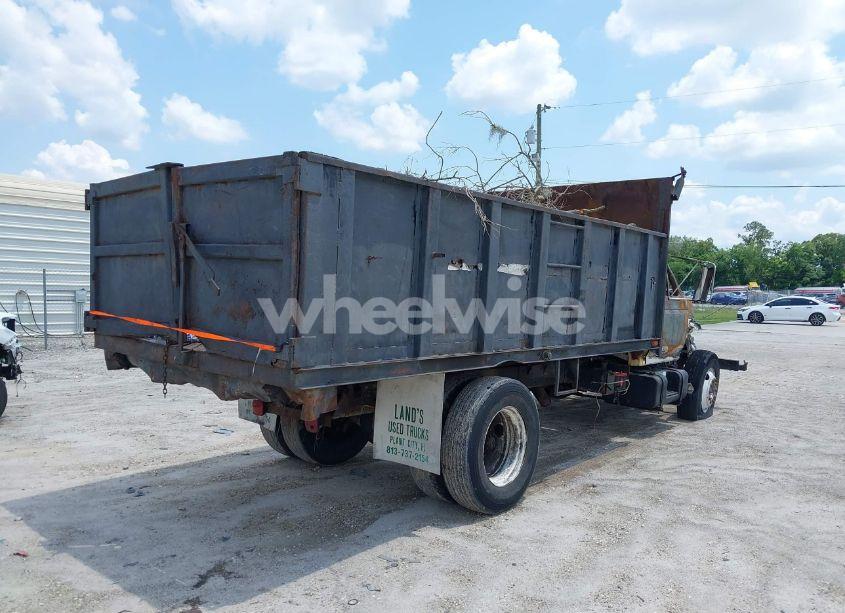 Photo 4 of 1990 Ford F700 F (VIN 1FDNK74P7LVA43382)