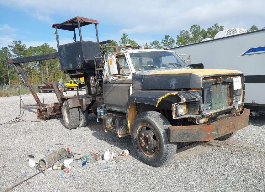 1987 Ford F600 F (VIN 1FDNT64P8HVA27741) main photo