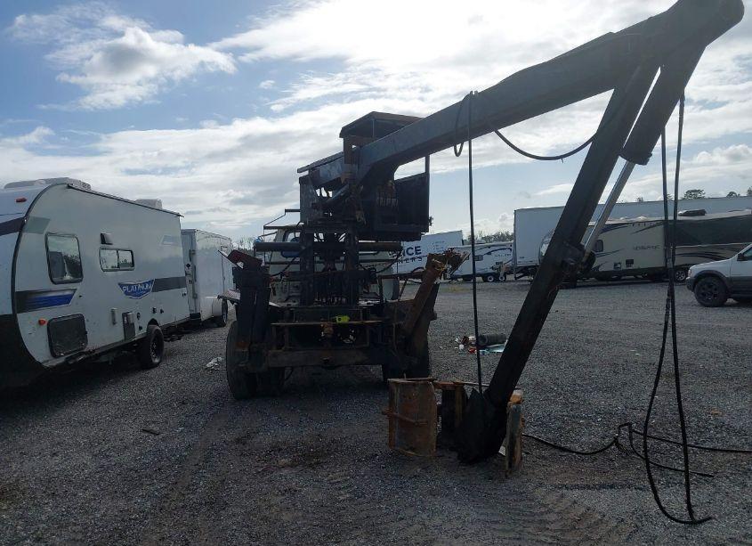 Photo 14 of 1987 Ford F600 F (VIN 1FDNT64P8HVA27741)