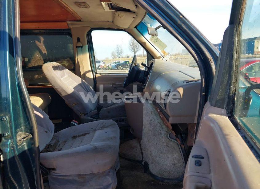 Photo 5 of 1998 Ford E-150 RECREATIONAL (VIN 1FDRE1463WHB01066)