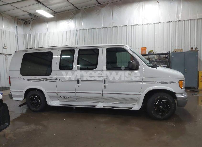 Photo 13 of 1998 Ford E-150 RECREATIONAL (VIN 1FDRE14L0WHB98023)