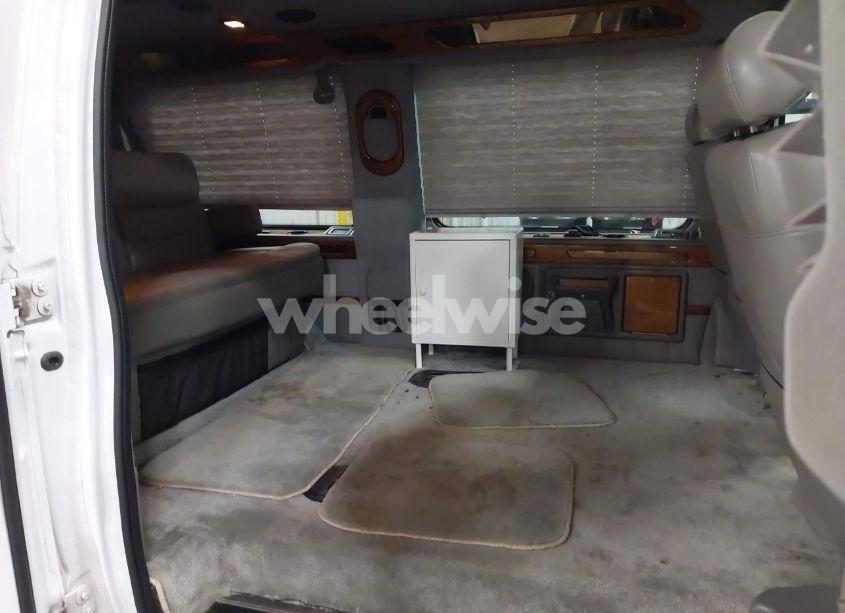 Photo 8 of 1998 Ford E-150 RECREATIONAL (VIN 1FDRE14L0WHB98023)