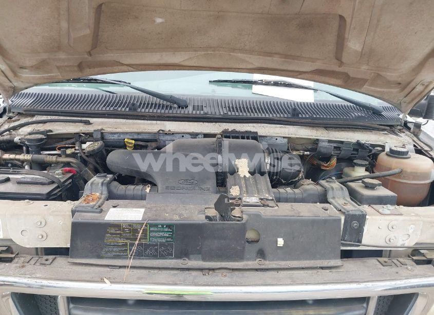 Photo 10 of 2003 Ford E-150 RECREATIONAL (VIN 1FDRE14W73HB14916)