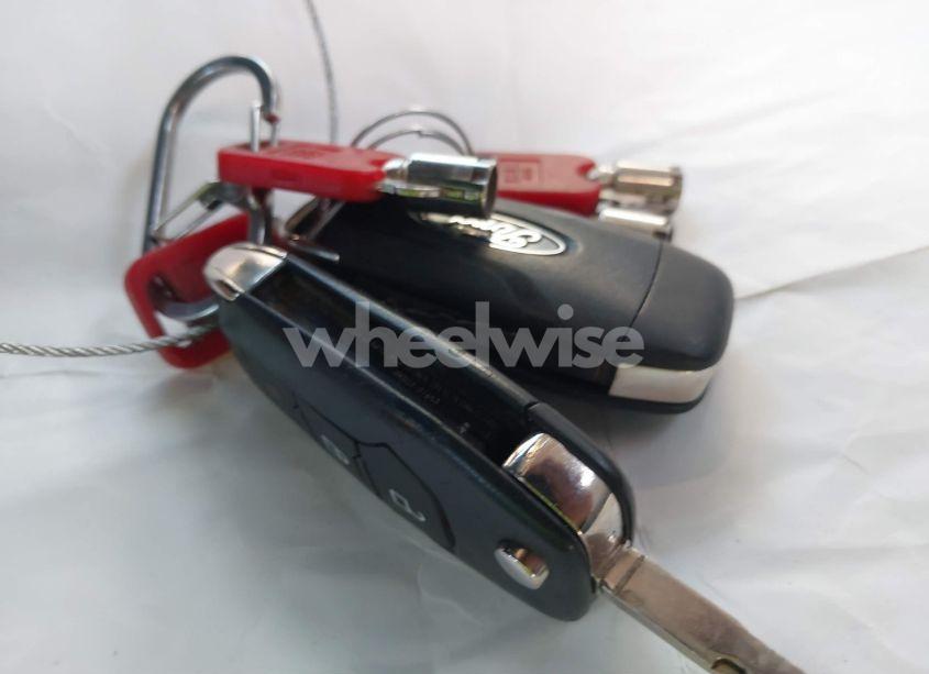 Photo 10 of 2022 Ford F-350 CHASSIS XL (VIN 1FDRF3F68NEE94763)