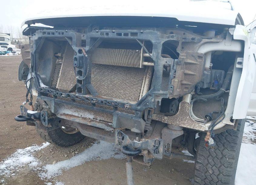 Photo 10 of 2021 Ford F-350 CHASSIS XLT (VIN 1FDRF3F69MED42022)