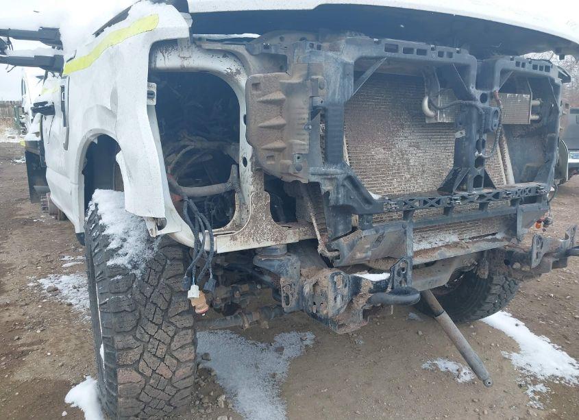 Photo 11 of 2021 Ford F-350 CHASSIS XLT (VIN 1FDRF3F69MED42022)